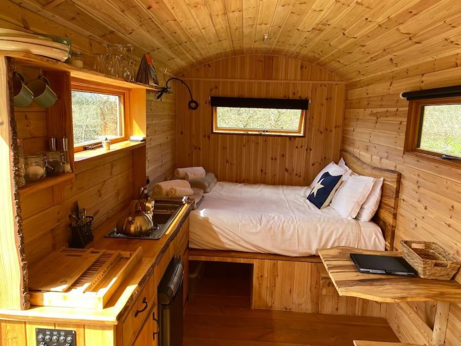 Orchard Retreat Off Grid Shepherds Huts In Dorset