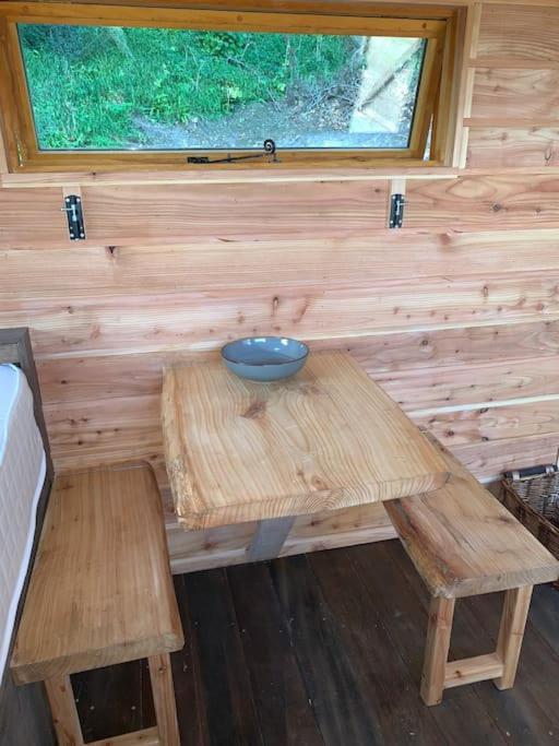 Apartment Orchard Retreat Off Grid Shepherds Huts In Dorset